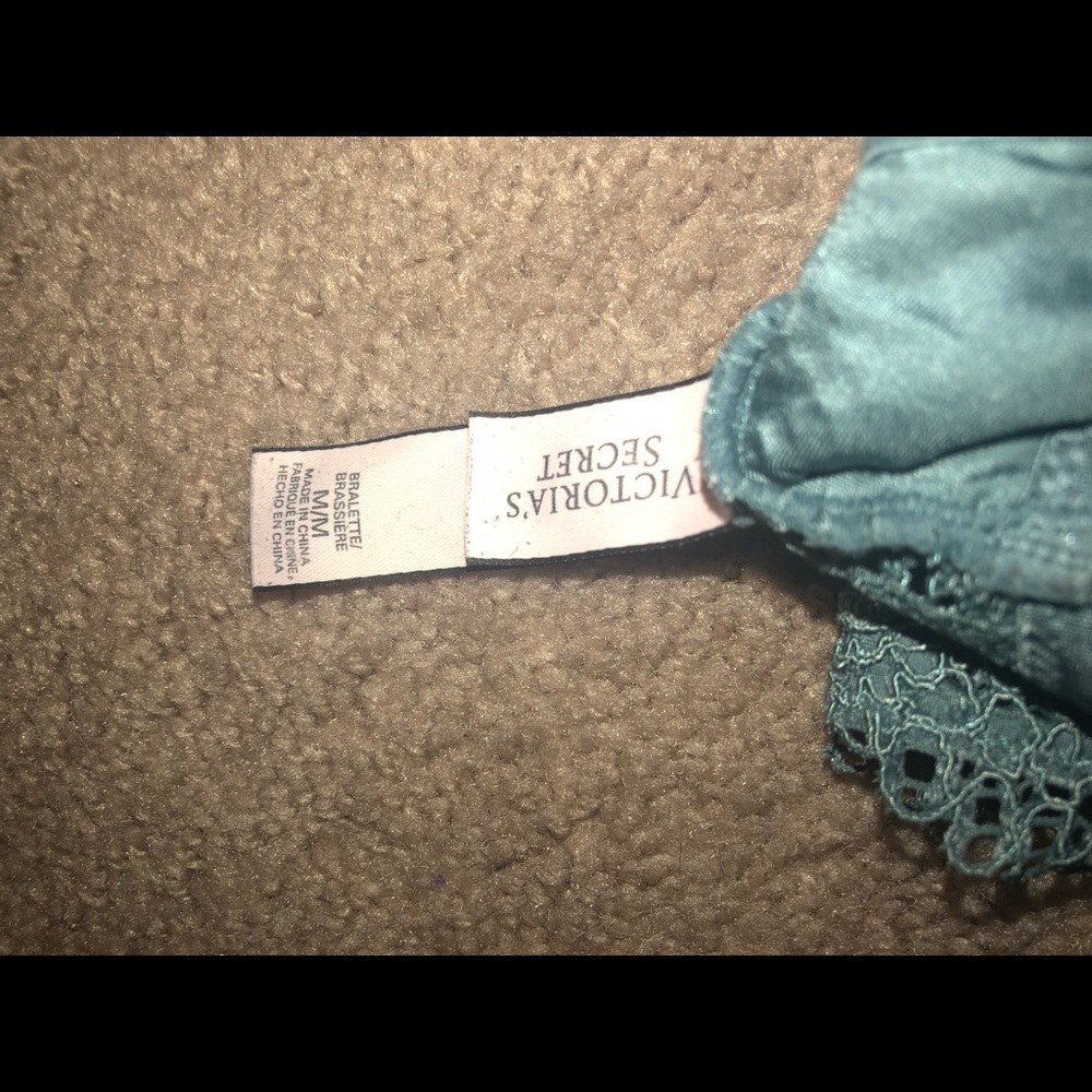 Victoria Secret blue lace bralett - Picture 3 of 3